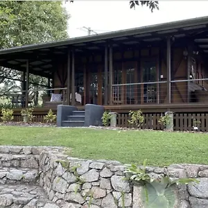 Magnolia - Relax, Breathe And Reconnect Holiday home Maleny
